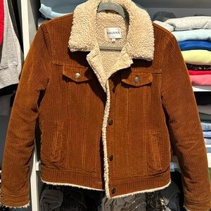 VIGOSS corduroy sherpa lined jacket. Size S